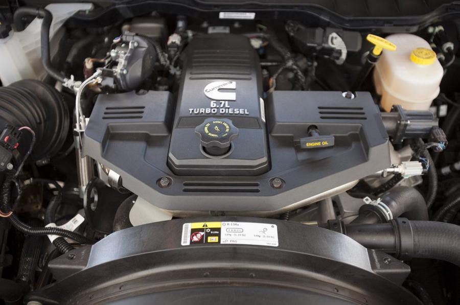  Dodge Ram 3500 HD 2013 года  (фото 25 из 37)